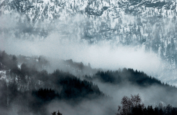 Myrkdalen, Voss in fog